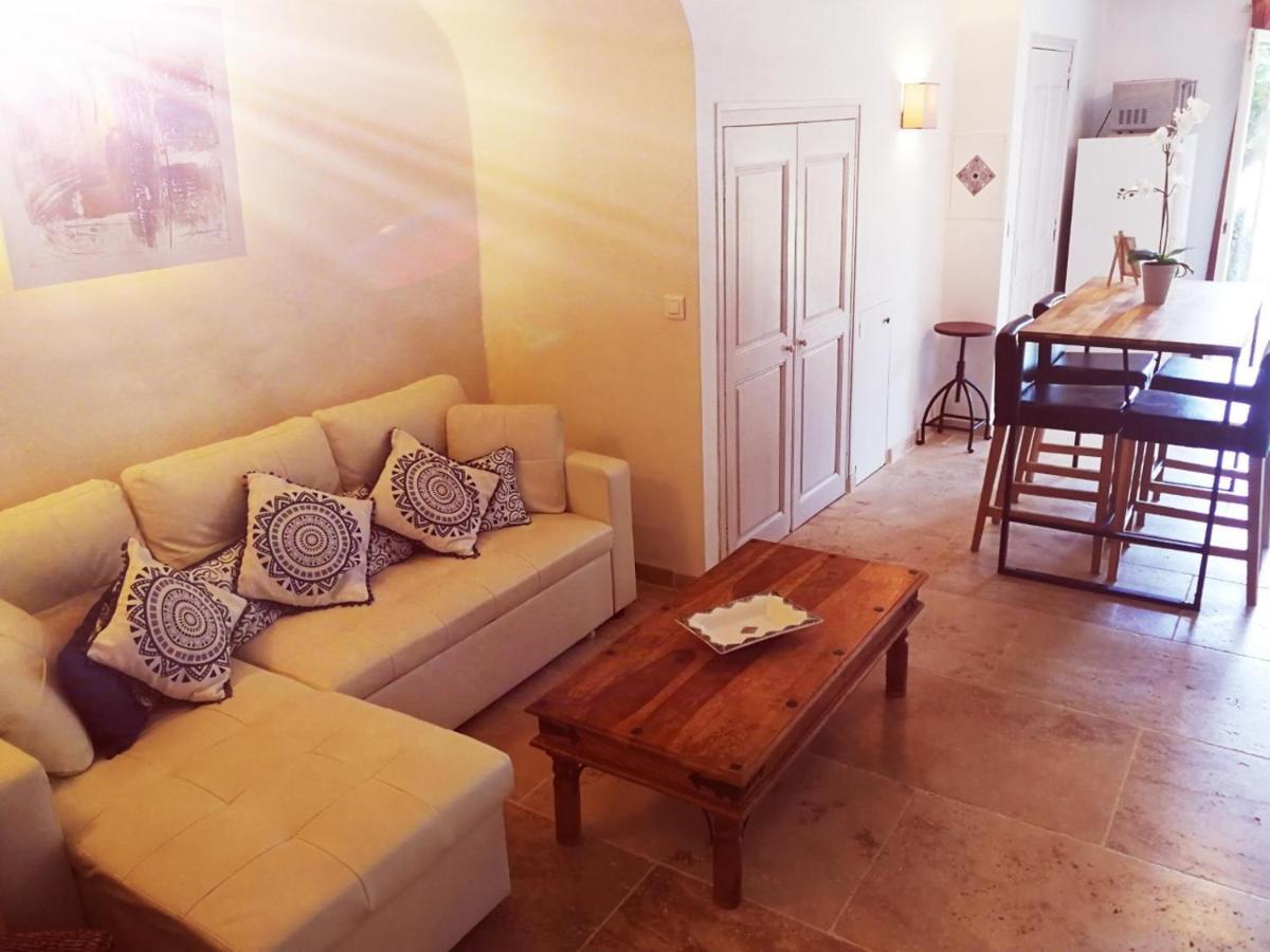 Bastide Provencale Les Muriers D'engaspaty Seillans
