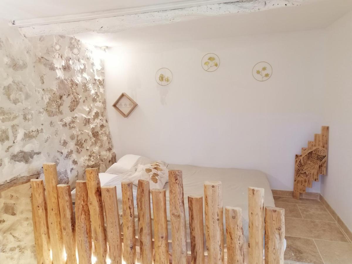 Bastide Provencale Les Muriers D'engaspaty Apartment Seillans