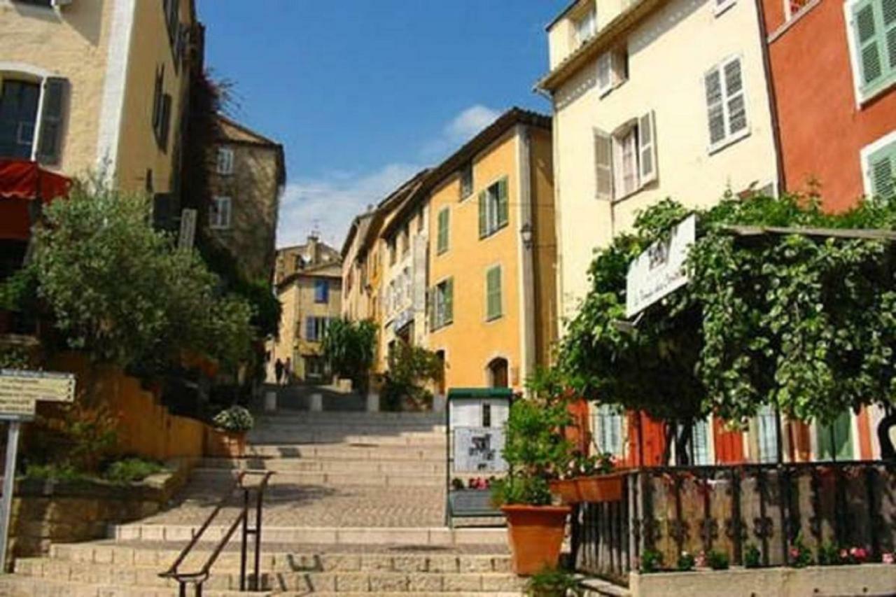 Appartement Bastide Provençale Les Mûriers D'engaspaty *